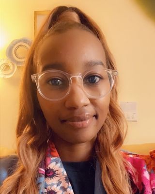 Khaliah M. (Licensed Therapist and Owner) is a licensed social worker with over eight years of experience in the field. Her expertise is helping individuals of all age ranges manage symptoms related to depression, anxiety, self-esteem, and past traumas. She prioritizes creating a safe space for therapy and adapting to the pace of her clients. Her overall goal is to help clients improve their mental health and build skills.